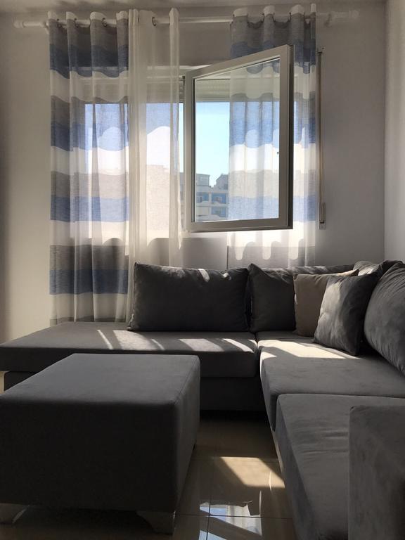 Viktoria'S Apartments Shëngjin Dış mekan fotoğraf